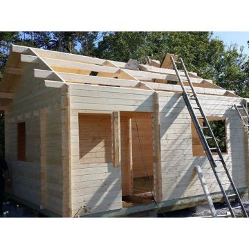 ATTEFALLSHUS TRÆRAMME 30 M2 JM